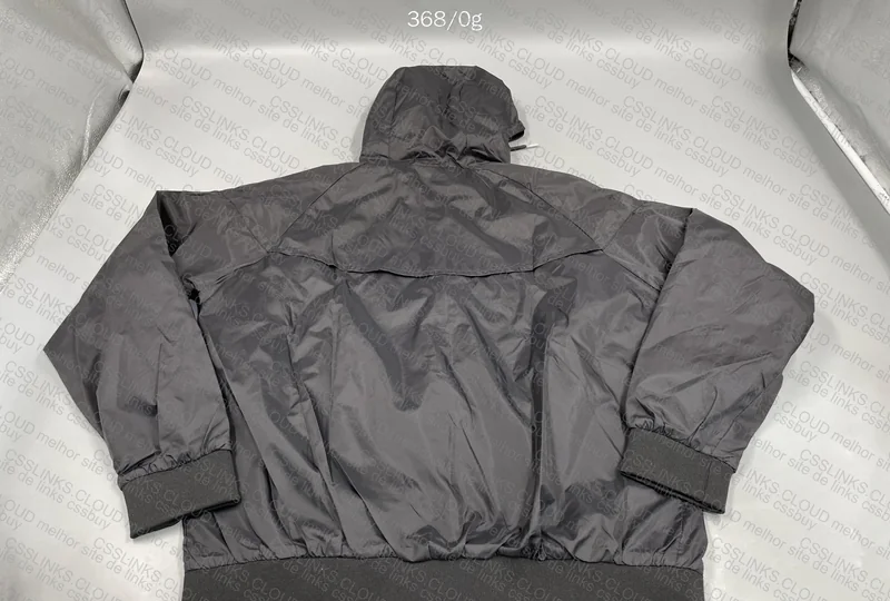 Nike Windbreaker 5