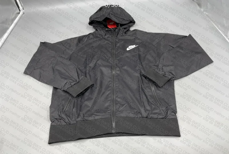 Nike Windbreaker 3
