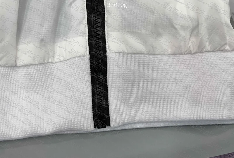 Nike Windbreaker 4