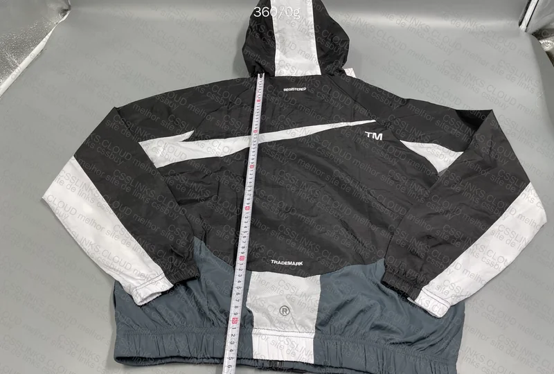 Nike Windbreaker 5