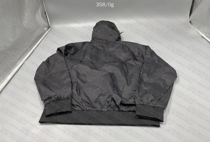 Nike Windbreaker 5