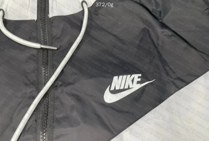 Nike Windbreaker 3