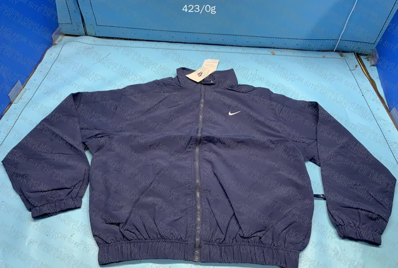 Nike Windbreaker 3