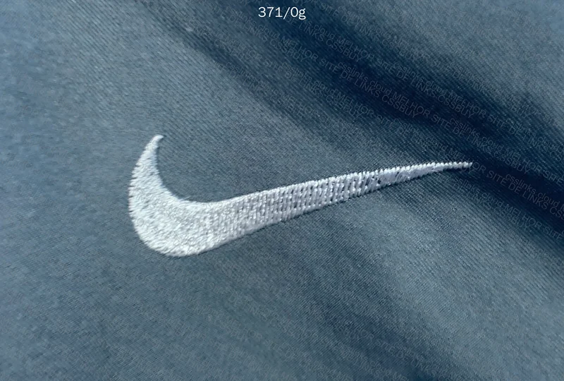Nike Windbreaker 3