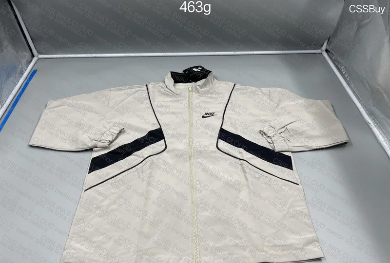 Nike Windbreaker 45¥ 2