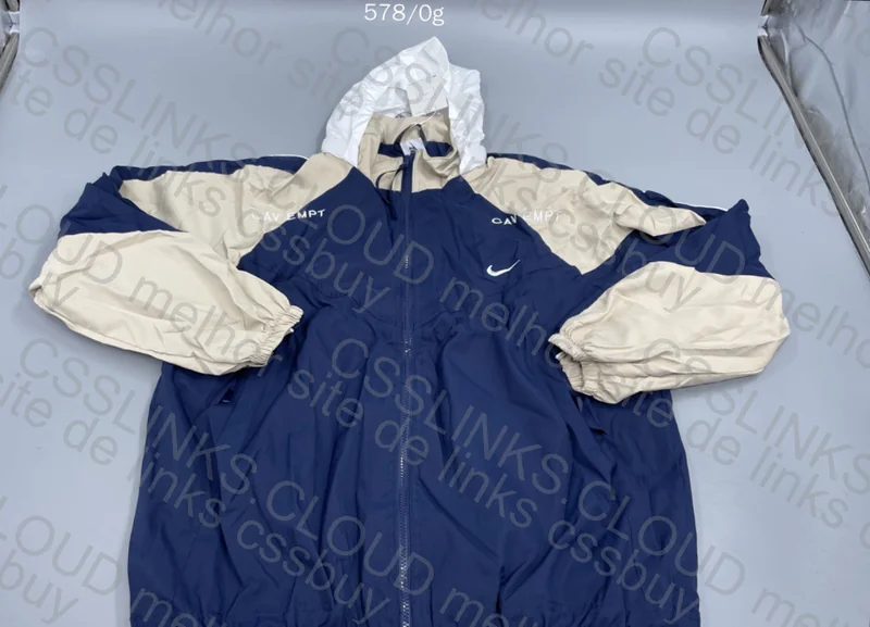 Nike Windbreaker CAV with measurements