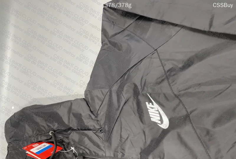 Nike Windbreaker (with measurements) 4
