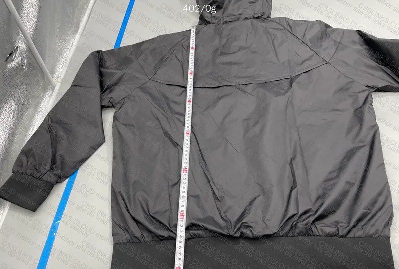 Nike Windbreaker - with measurements 4