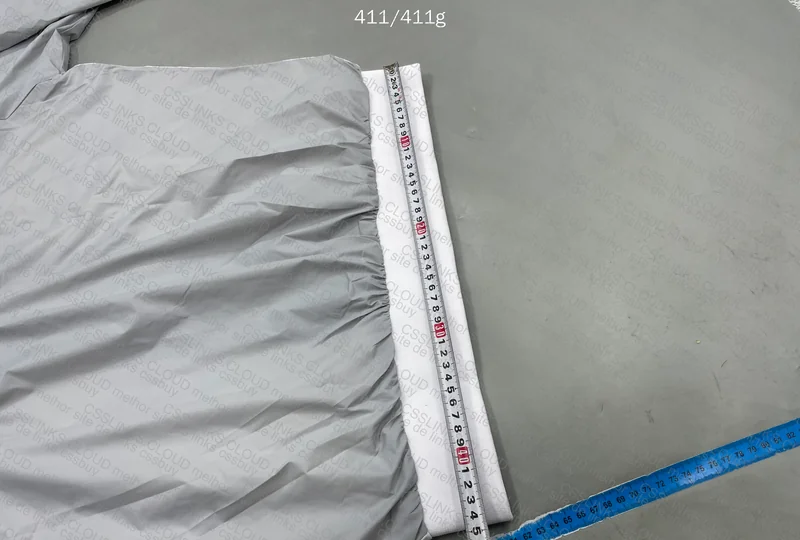 Nike Windbreaker (with measurements) 3
