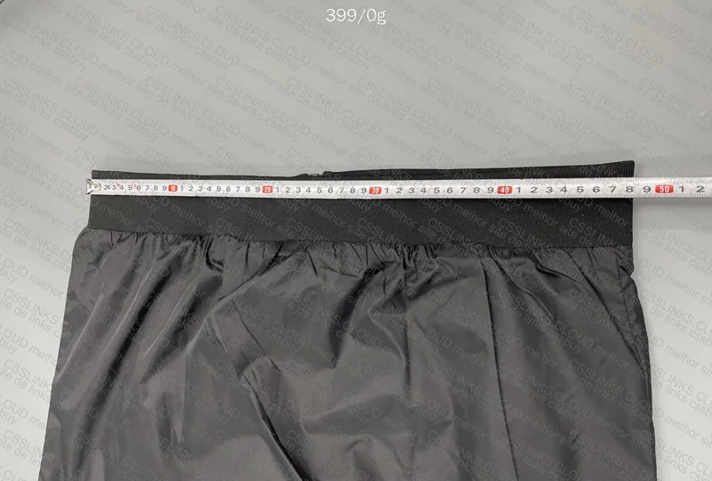 Nike Windbreaker (with measurements) 6