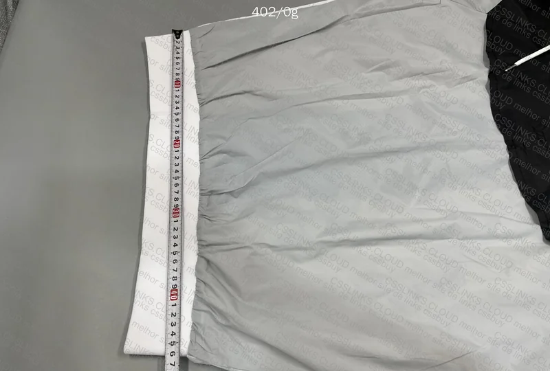 Nike Windbreaker (with measurements) 5