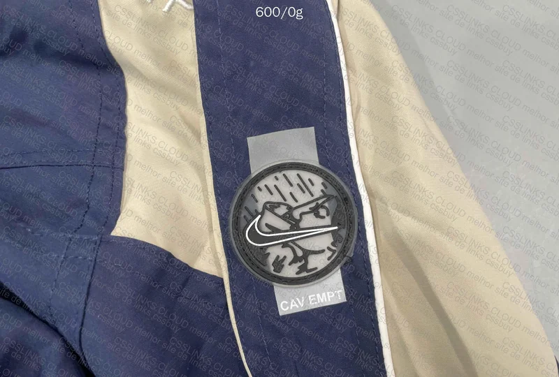 Nike Vintage Windbreaker 4
