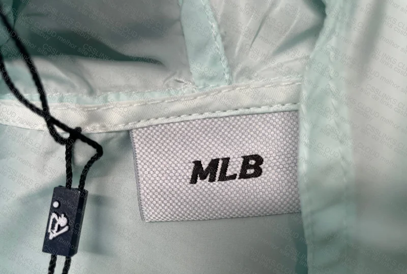 NY Windbreaker 4