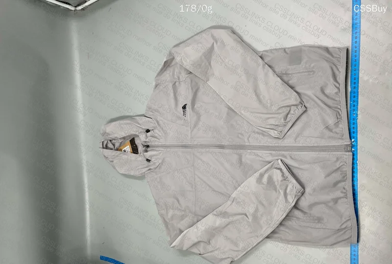 The North Face Windbreaker 2
