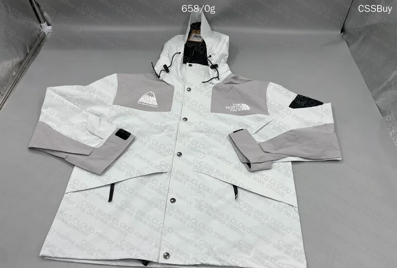 The North Face Windbreaker 2