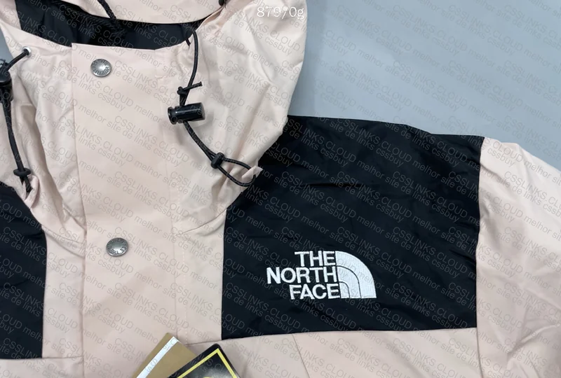 TNF Windbreaker 5