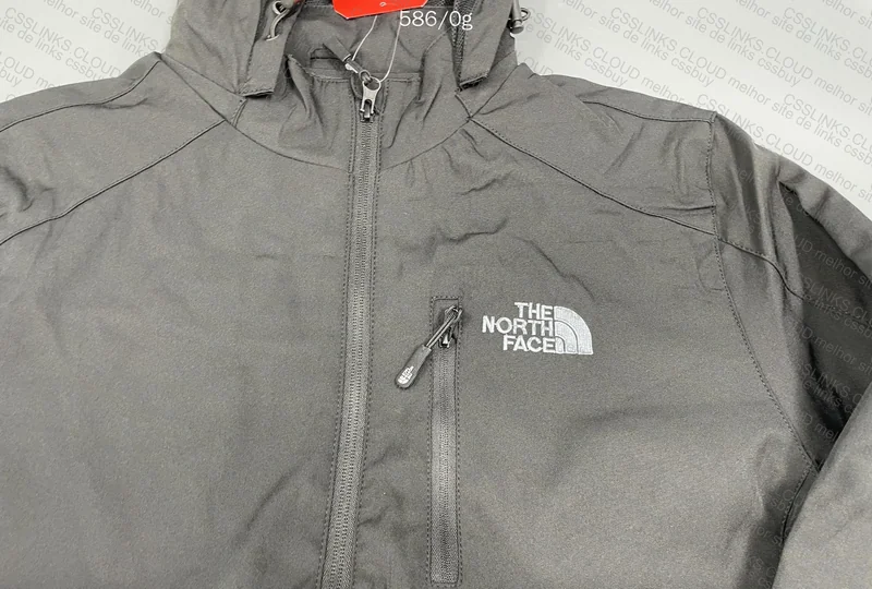TNF Windbreaker 2