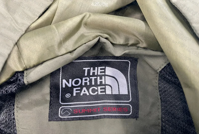 TNF Windbreaker 3