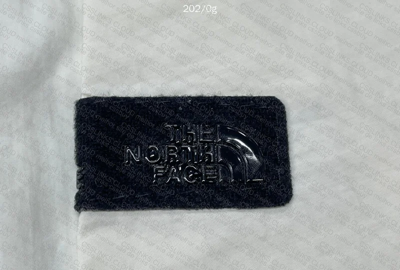 TNF Windbreaker 3