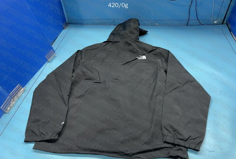TNF Windbreaker 3