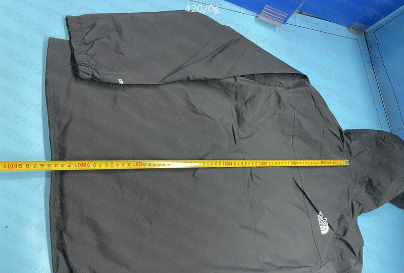 TNF Windbreaker 4