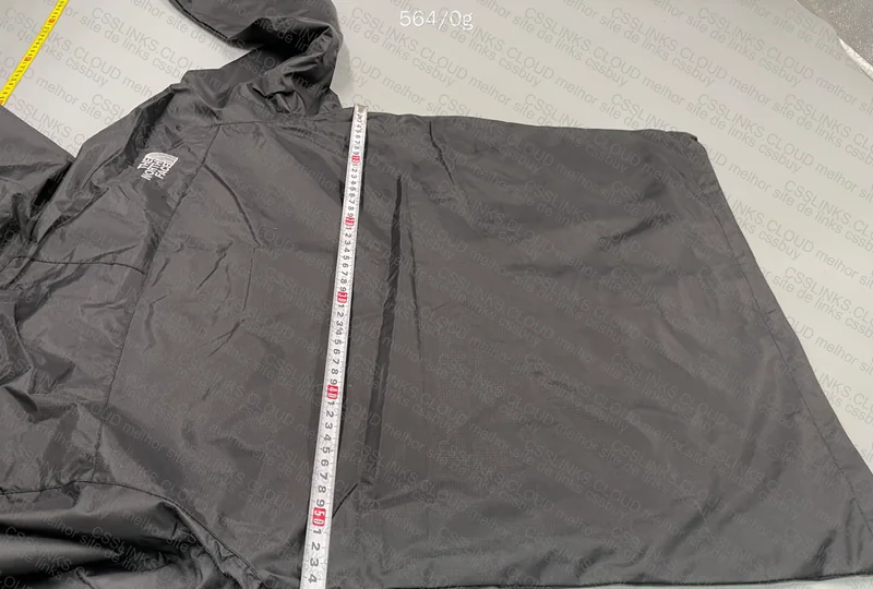 TNF Windbreaker - GL?? 10
