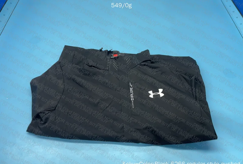 Under Armour Windbreaker 2
