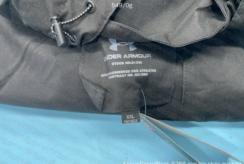 Under Armour Windbreaker 4