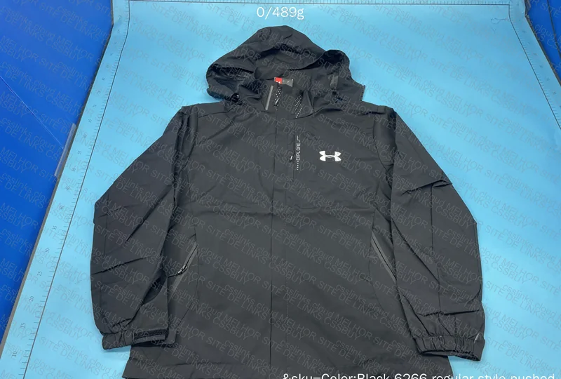 Under Armour Windbreaker 2