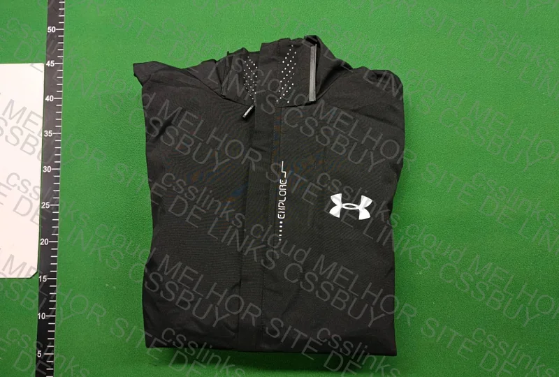 Under Armour Windbreaker