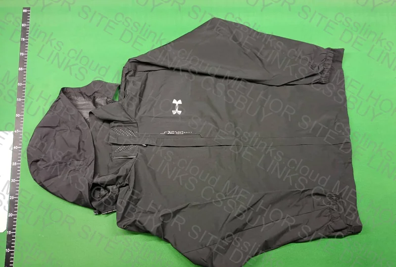 Under Armour Windbreaker 2