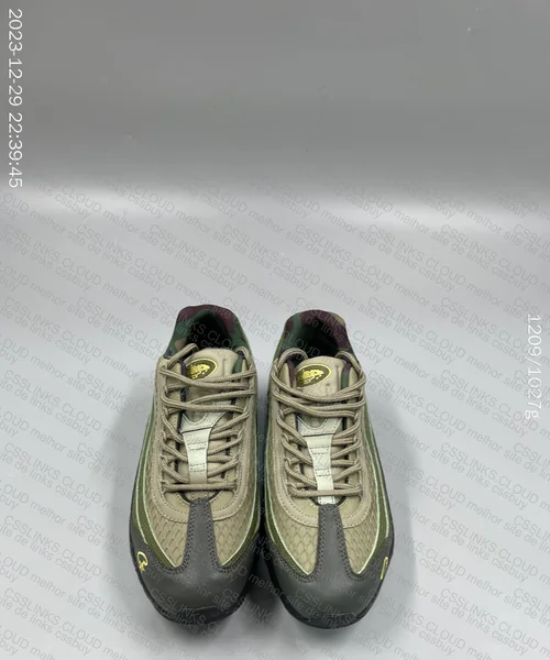 corteiz air max 95 gutta green