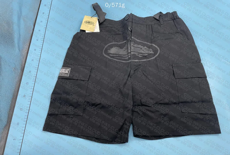 Corteiz Alcatraz Cargo Shorts 2