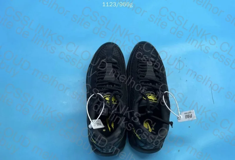 corteiz honey black 4