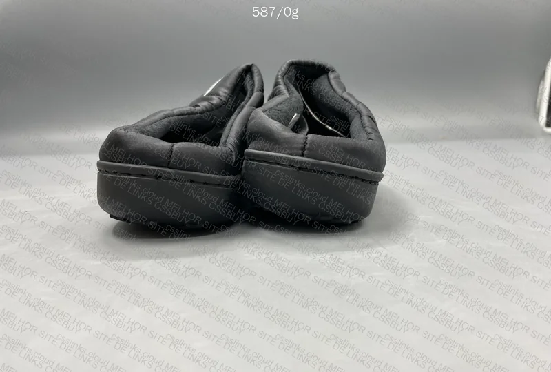 Corteiz Slide Crib Crep Black 4
