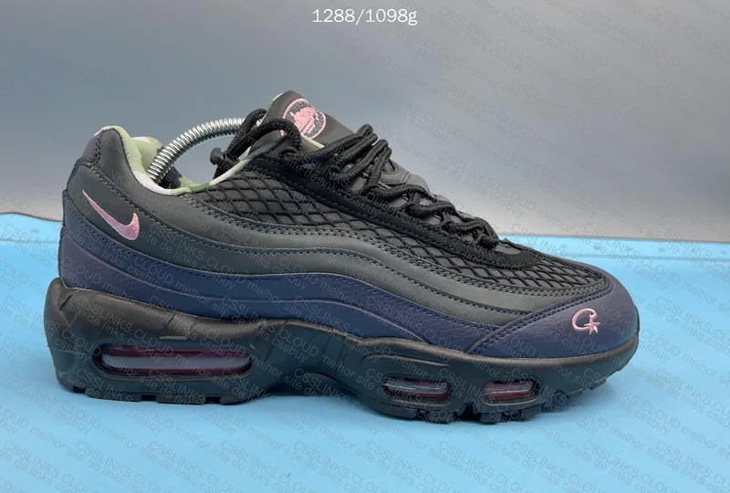 Corteiz x Nike Air Max 95 SP Pink Beam 4