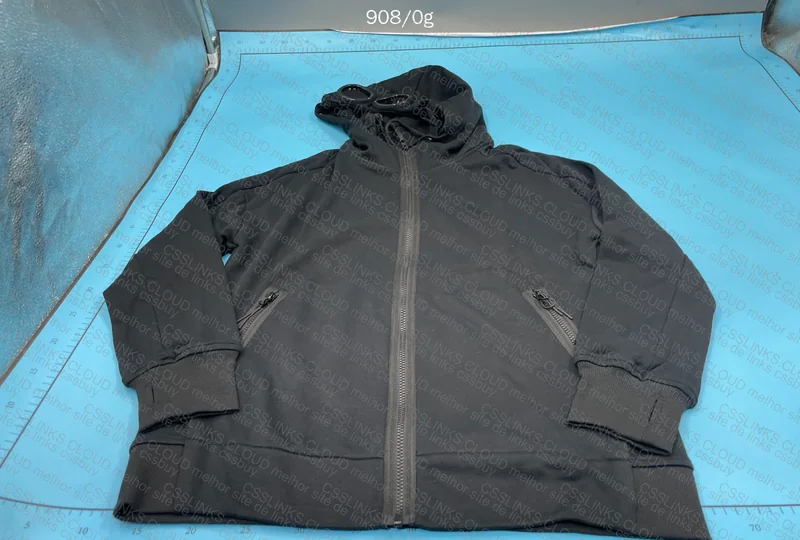 C.P COMPANY 4