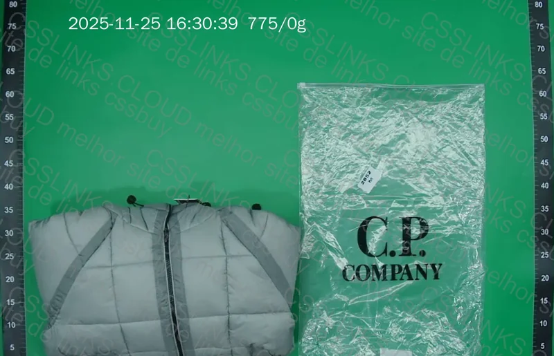 cp company puffer 2