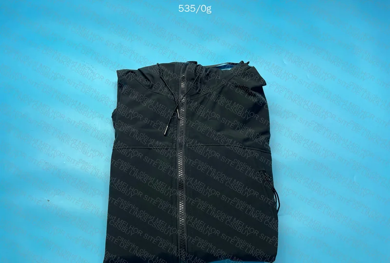 CP company soft shell 4