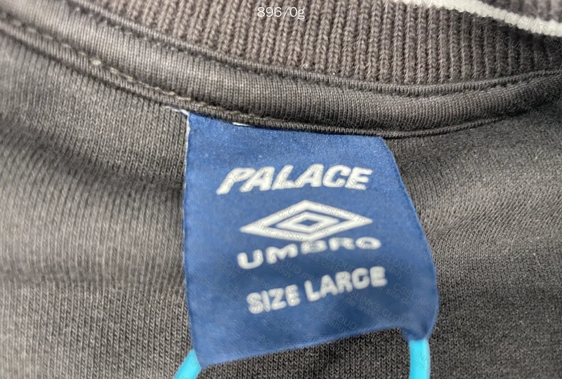 CREWNECK PALACE X UMBRO 7