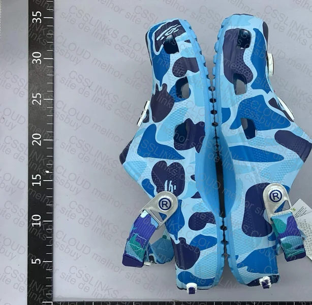crocs bape azul 2