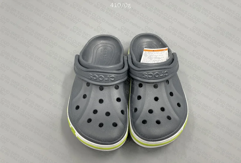 Basic Crocs