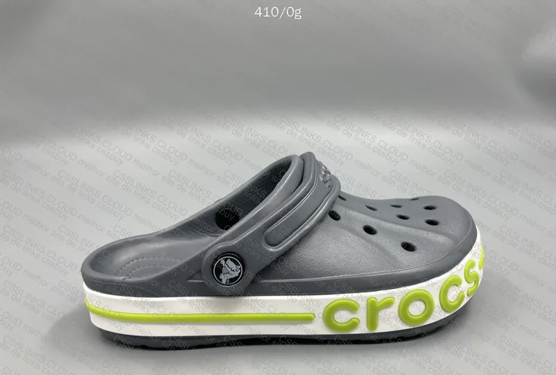 Basic Crocs 4