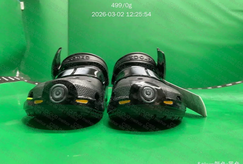 Crocs batman 8