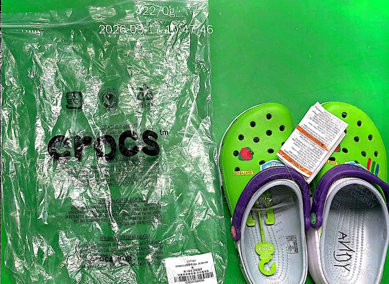 Crocs Buzzlightyear 3