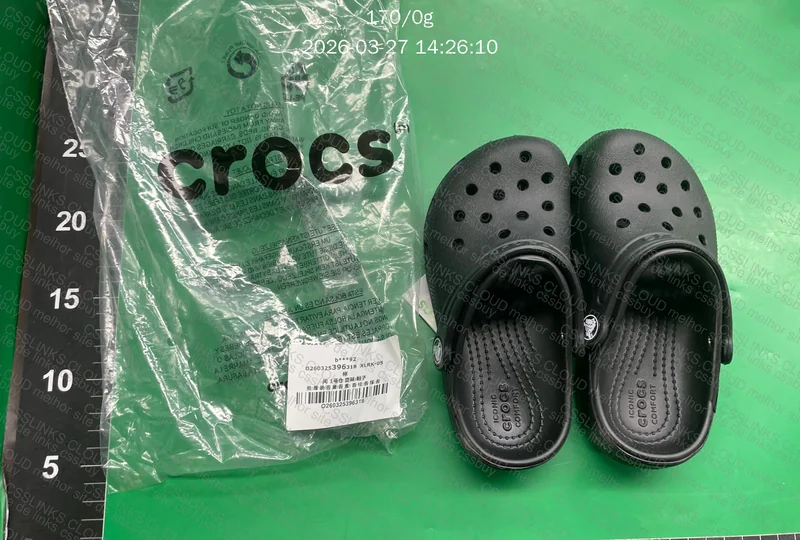 Crocs classic clog 6