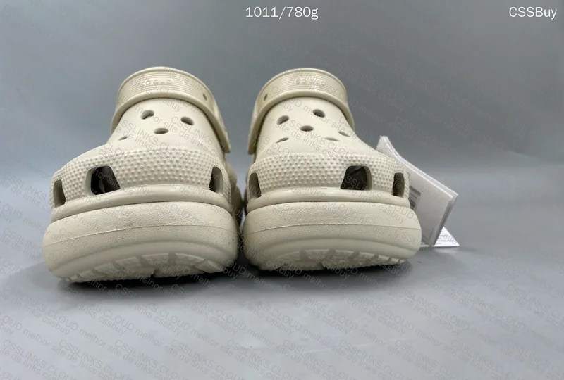 Crocs Classic Crush Clog GL? 3