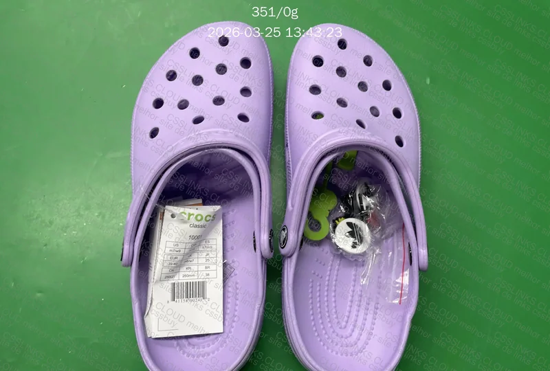Crocs classic roxo 2