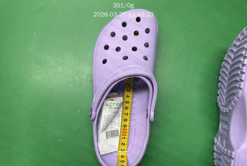 Crocs classic roxo 4