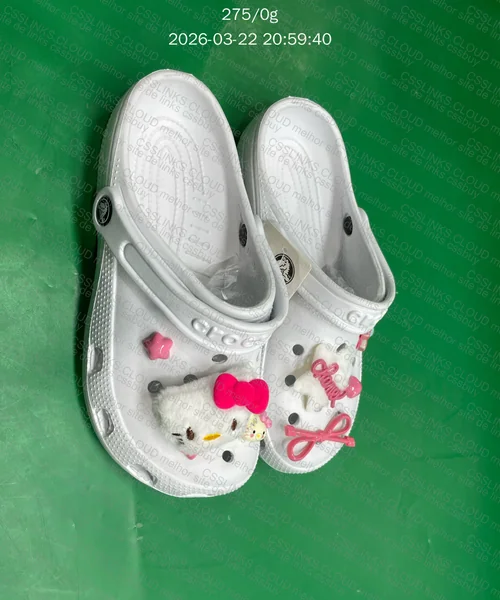 Crocs da hello kitty para a muie 2